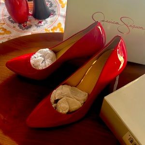 Jessica Simpson “fire engine red” stilettos. comfortable. In the original box.